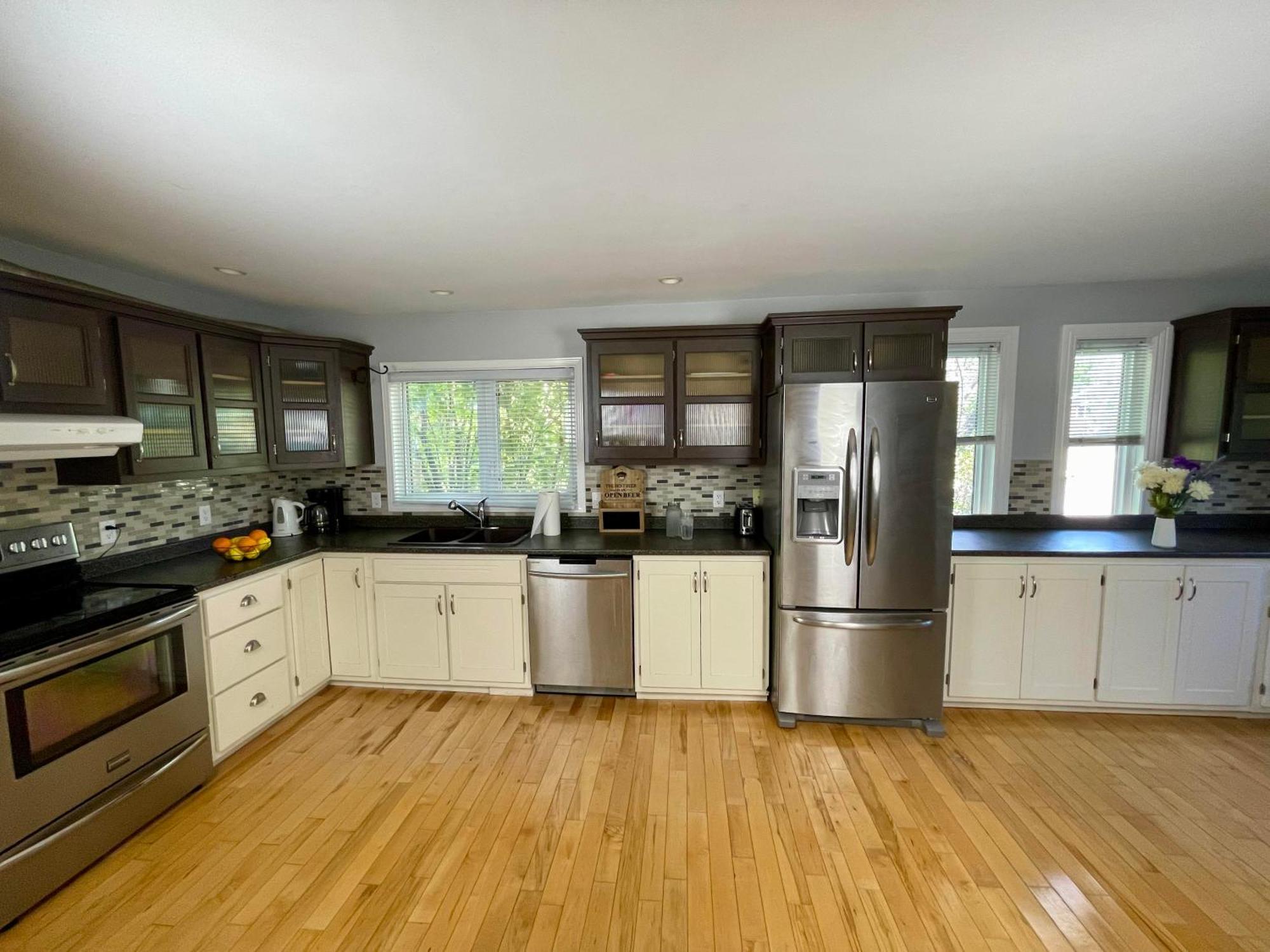 Ambleside Cottage Resort Bobcaygeon Bagian luar foto